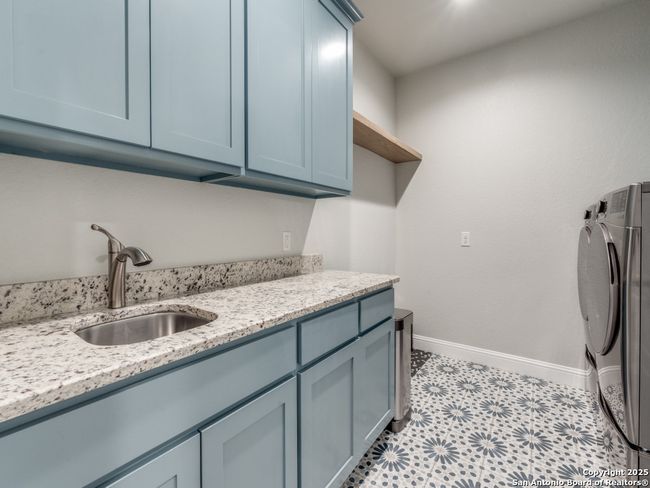 164 Crescent Rdg, House other with 4 bedrooms, 3 bathrooms and null parking in Adkins TX | Image 13