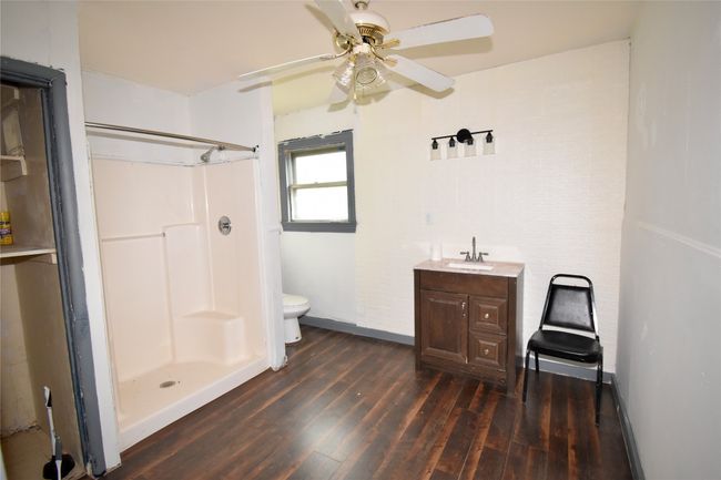 1511 S High St, House other with 3 bedrooms, 2 bathrooms and null parking in Brady TX | Image 11