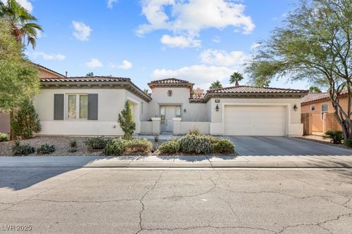 7215 Laramie Ave, Las Vegas, NV, 89113-3095 | Card Image