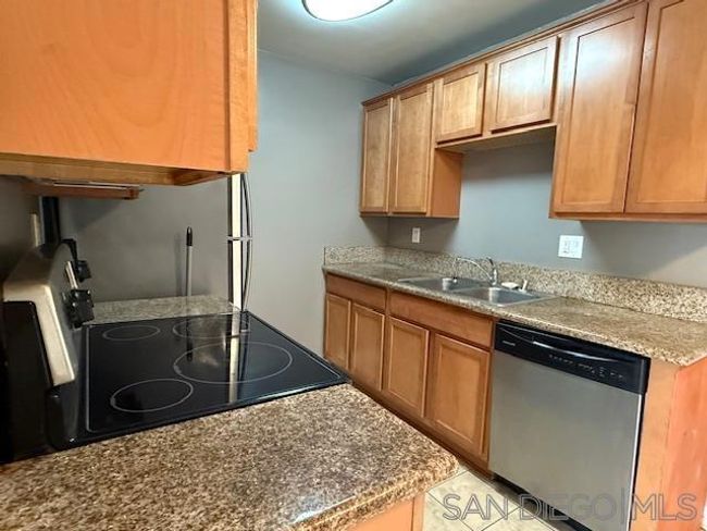 UNIT-19 - 1386 E Madison Ave, Condo with 2 bedrooms, 2 bathrooms and 1 parking in El Cajon CA | Image 8