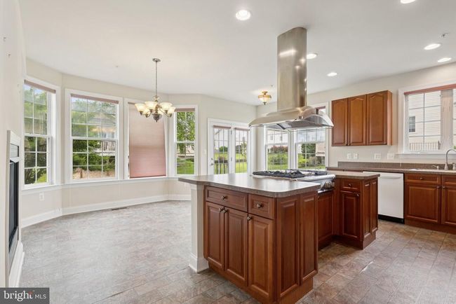 24 Tocati St, House other with 4 bedrooms, 4 bathrooms and null parking in THURMONT MD | Image 8
