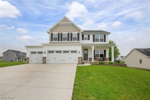 2735 Forestview St Ne, Canton, OH, 44721-2713 | Card Image