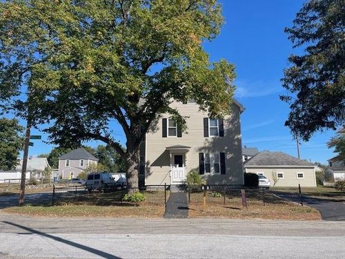2-67 Forest St, Manchester, NH, 03102-4640 | Card Image