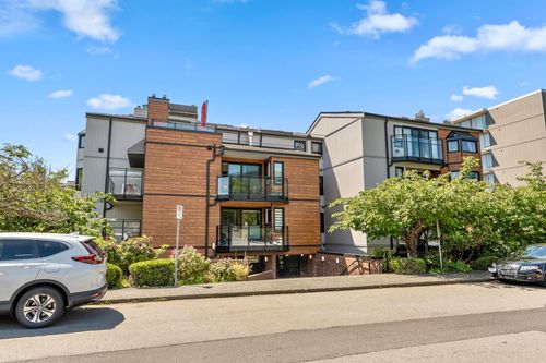 403-1340 Duchess Ave, West Vancouver, BC, V7T1H6 | Card Image