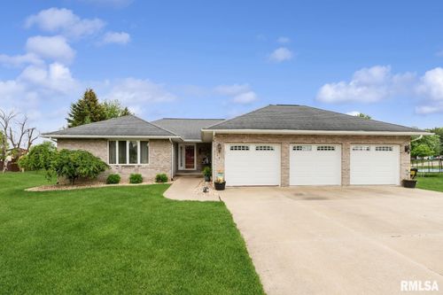 201 Maple Ln, FULTON, IL, 61252-1944 | Card Image