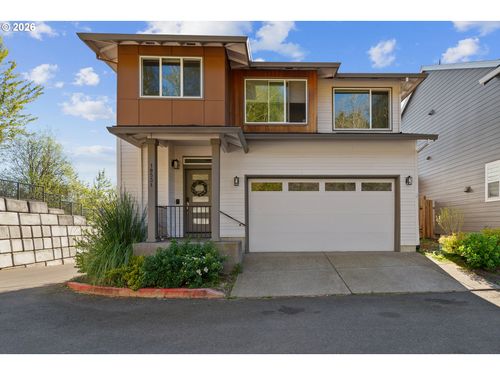 10531 Se 162nd Ave, Happy Valley, OR, 97086-8614 | Card Image