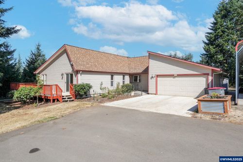 8460 Se Three Trees Ln, Amity, OR, 97101-2140 | Card Image