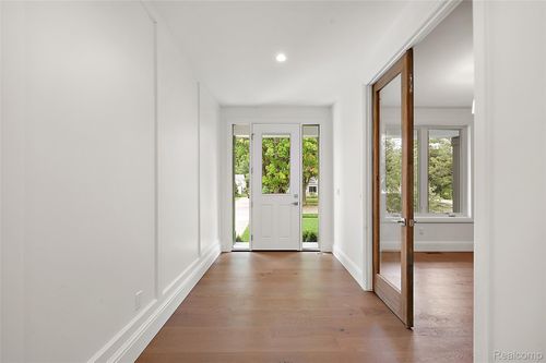 3532 Woodland Ave, Royal Oak, MI, 48073-2360 | Card Image