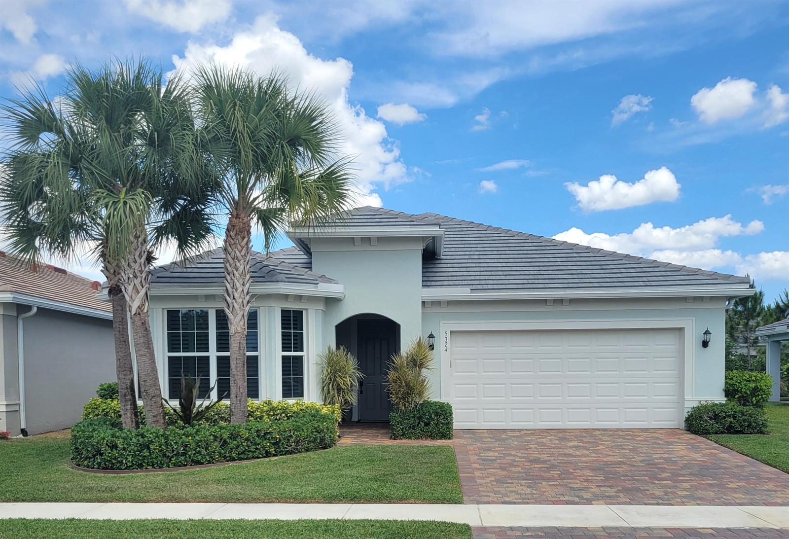 Residential in Lake Worth