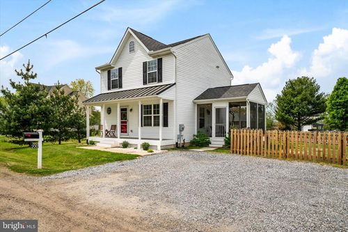 200 Newtown Rd, CHESTER, MD, 21619-2714 | Card Image