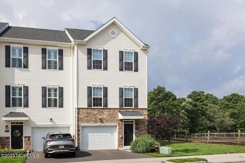 2000-100 Revival Rd, Brick, NJ, 08723-3533 | Card Image