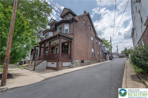415 W North St, BETHLEHEM, PA, 18018-3617 | Card Image