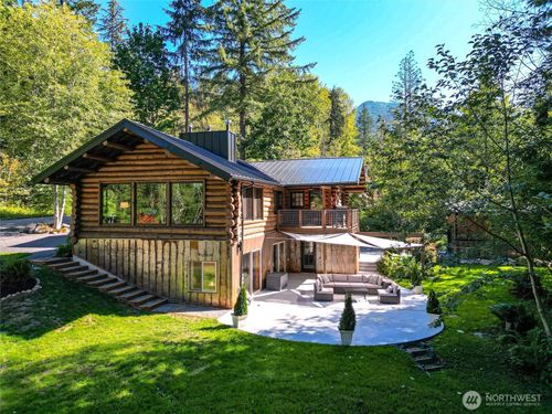 7577 Canyon View Dr, Deming, WA, 98244-9717 | Card Image