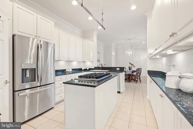 3871 Lewiston Pl, Townhouse with 4 bedrooms, 5 bathrooms and null parking in FAIRFAX VA | Image 9