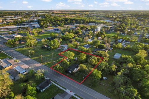 804 N Cleveland St, Dayton, TX, 77535-2128 | Card Image