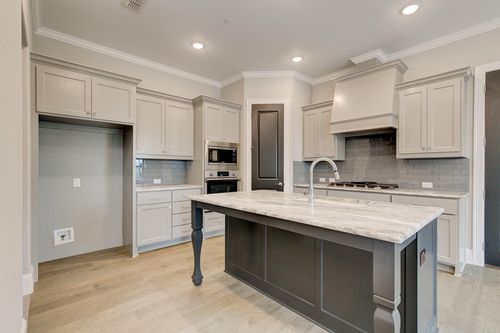 101-305 Sunset Ln, Fort Worth, TX, 76114-4328 | Card Image