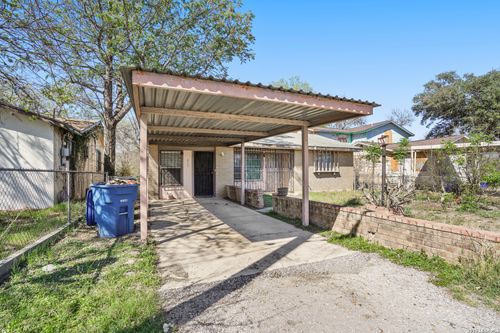 615 Dorie St, San Antonio, TX, 78220-3211 | Card Image