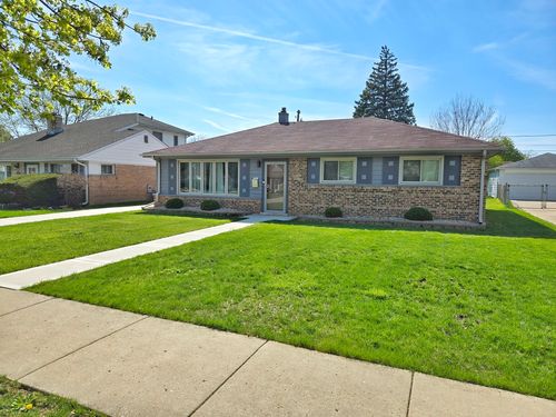 980 W Grant Dr, Des Plaines, IL, 60016-6261 | Card Image