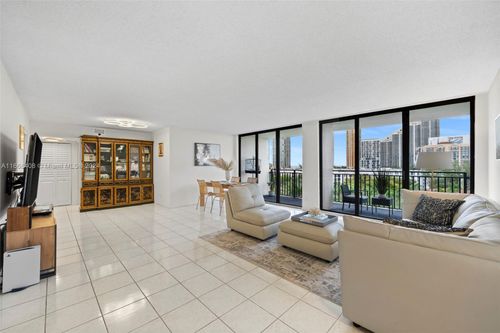 802-17720 N Bay Rd, Sunny Isles Beach, FL, 33160 | Card Image