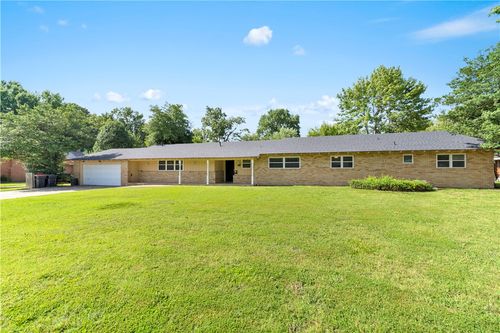 1510 Circle Dr, Springdale, AR, 72764-4203 | Card Image