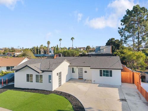 7085 Madrone Ave, San Diego, CA, 92114-4534 | Card Image
