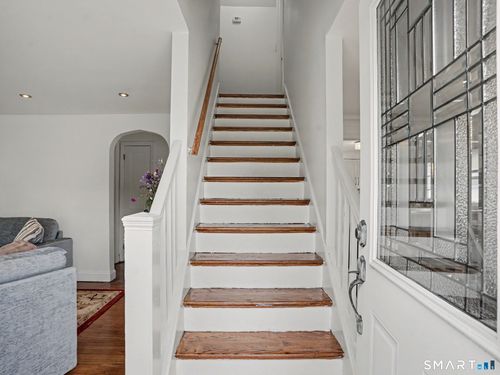 439 Stillson Rd, Fairfield, CT, 06824-3117 | Card Image