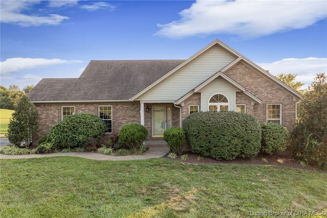 302 Saddleback Dr, Home with 3 bedrooms, 2 bathrooms and null parking in Charlestown IN | Image 83