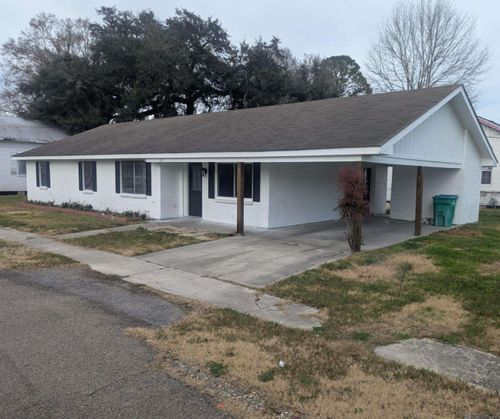 300 Philospher St, Napoleonville, LA, 70390 | Card Image