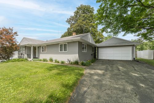 4092 Saratoga Ave, Kalamazoo, MI, 49048-7635 | Card Image