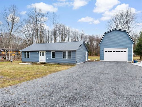 148 North St, Cleveland, NY, 13042-3137 | Card Image