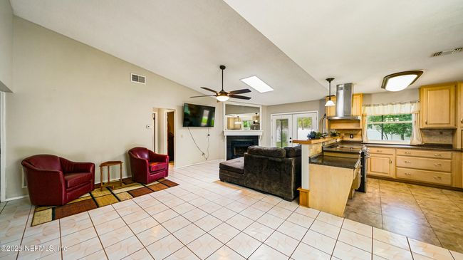 3566 Loretto Rd, House other with 3 bedrooms, 2 bathrooms and null parking in Jacksonville FL | Image 8