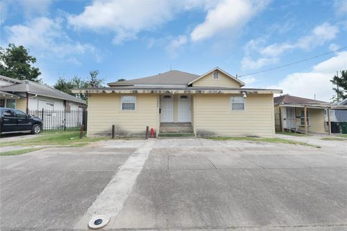 7525 Canal St, Houston, TX, 77012-1141 | Card Image