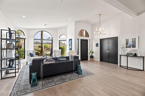 8720 E San Vicente Dr, Scottsdale, AZ, 85258-1903 | Card Image