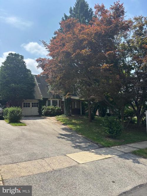 317 Walnut Hill Ln, HAVERTOWN, PA, 19083-2707 | Card Image
