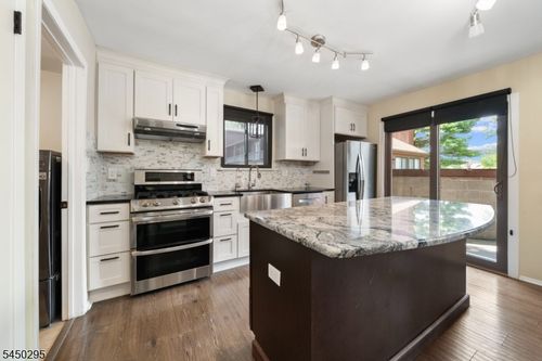 4d-59 Taurus Dr, Hillsborough, NJ, 08844-5072 | Card Image