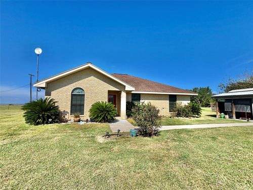 207 Mcdowell St, Austwell, TX, 77950 | Card Image