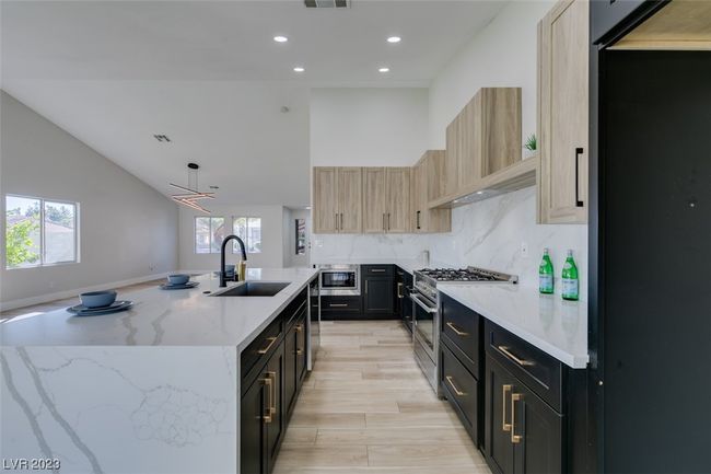 337 Evan Picone Dr, House other with 4 bedrooms, 3 bathrooms and null parking in Henderson NV | Image 11