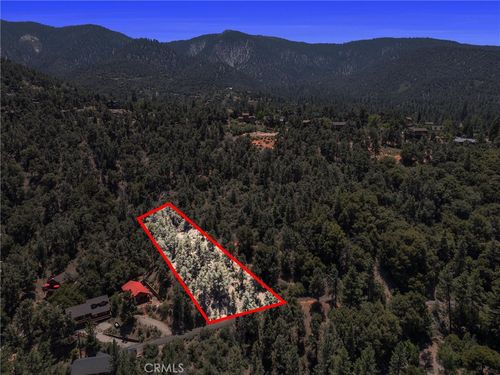 15712 Berne Ct, Pine Mountain Club, CA, 93222-4158 | Card Image
