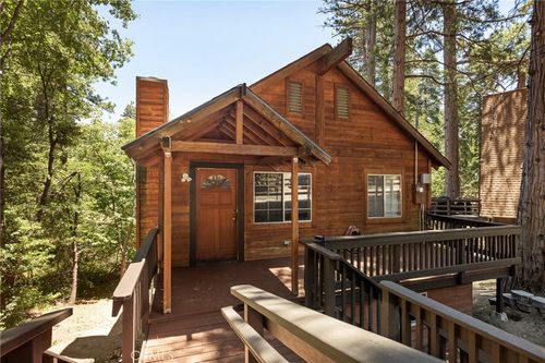 2435 Secret Dr, Running Springs, CA, 92382-7519 | Card Image