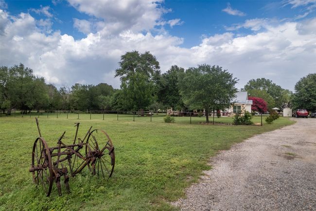 View of yard with a rural view | Image 31
