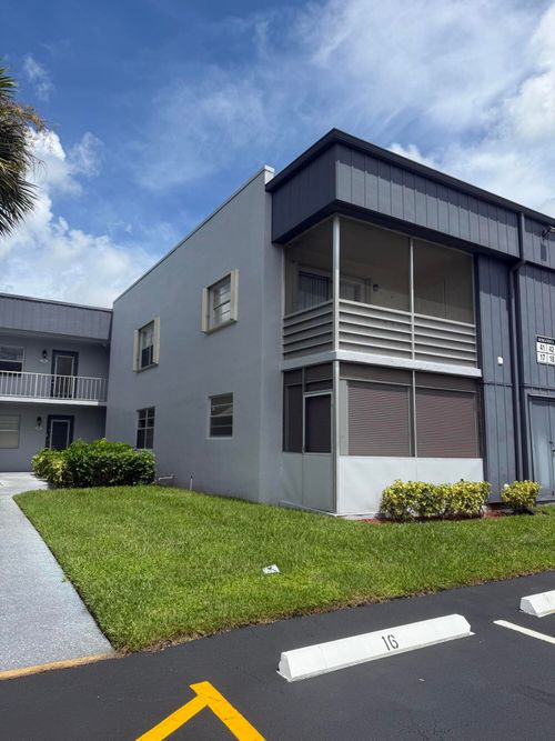 17 Burgundy A, Delray Beach, FL, 33484-5416 | Card Image