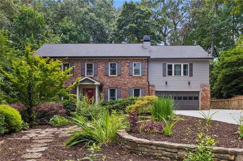 2383 Riverglenn Cir, Dunwoody, GA, 30338-5940 | Card Image