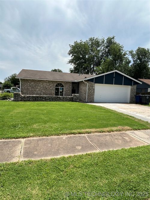 12976 32nd St, Tulsa, OK, 74134-3210 | Card Image
