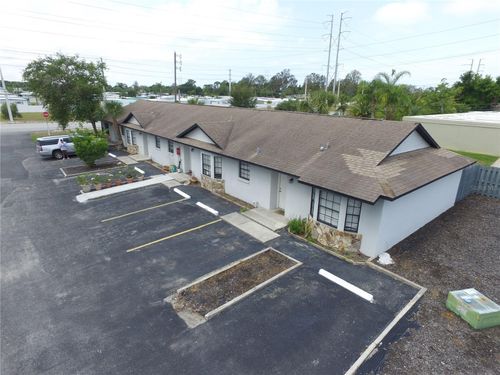 517-501 St Michaels Way, Tarpon Springs, FL, 34689-4824 | Card Image
