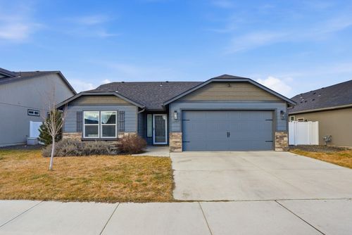 12917 E Wabash Ct, Spokane Valley, WA, 99216-1692 | Card Image