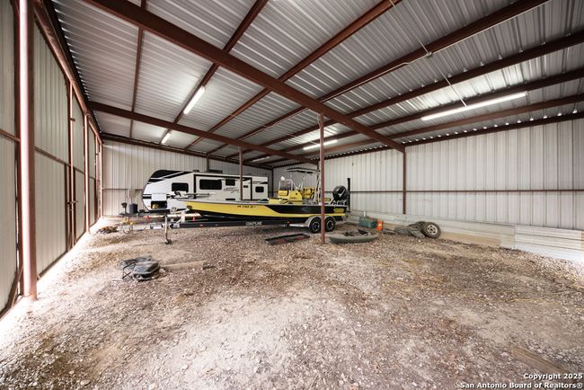 172 Home Pl, House other with 3 bedrooms, 2 bathrooms and null parking in Adkins TX | Image 36