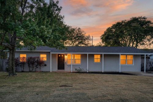 102 W Audrey Dr Nw, Fort Walton Beach, FL, 32548-4035 | Card Image