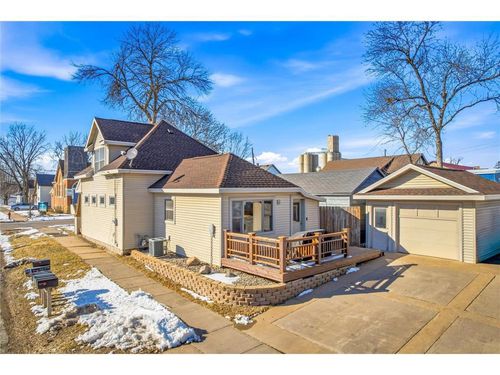 1090 7th Ave, Baldwin, WI, 54002-9223 | Card Image