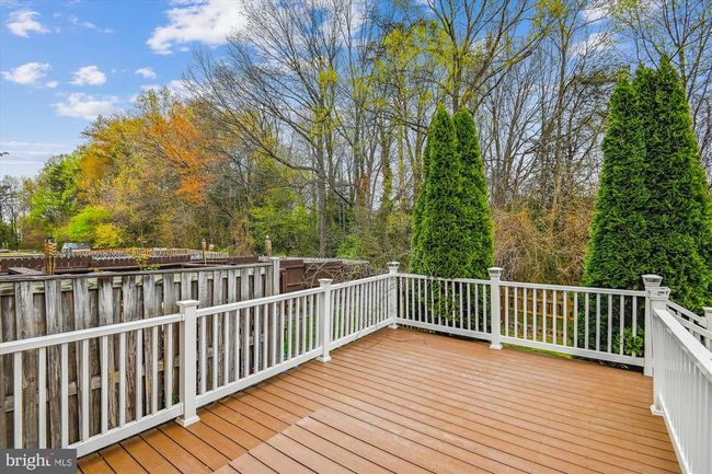 8241 Appalachian Dr, Townhouse with 3 bedrooms, 3 bathrooms and null parking in PASADENA MD | Image 11