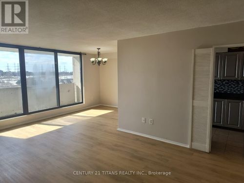 907-301 Prudential Dr, Scarborough, ON, M1P4V3 | Card Image